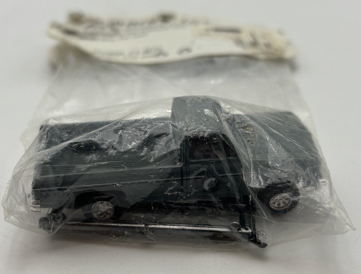Trident Miniatures 1015 HO Green GMC Pickup