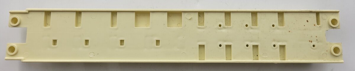 K-Line K4506AX Cream Sleeper Passenger Car Interior