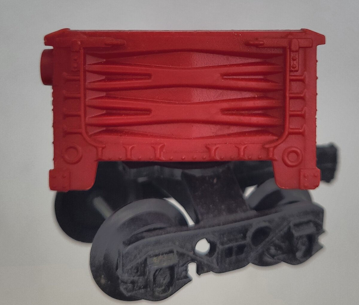 Lionel 6112-86 O Gauge Red #9032 Southern Pacific Gondola Car Shell with Trucks