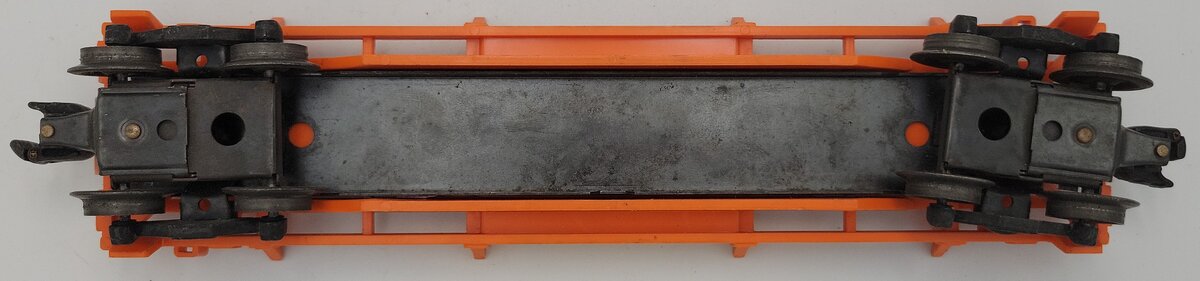 Lionel 6362-1 O Gauge Orange 3 Truck Carrier Flatcar w/ Operating Coupler Trucks