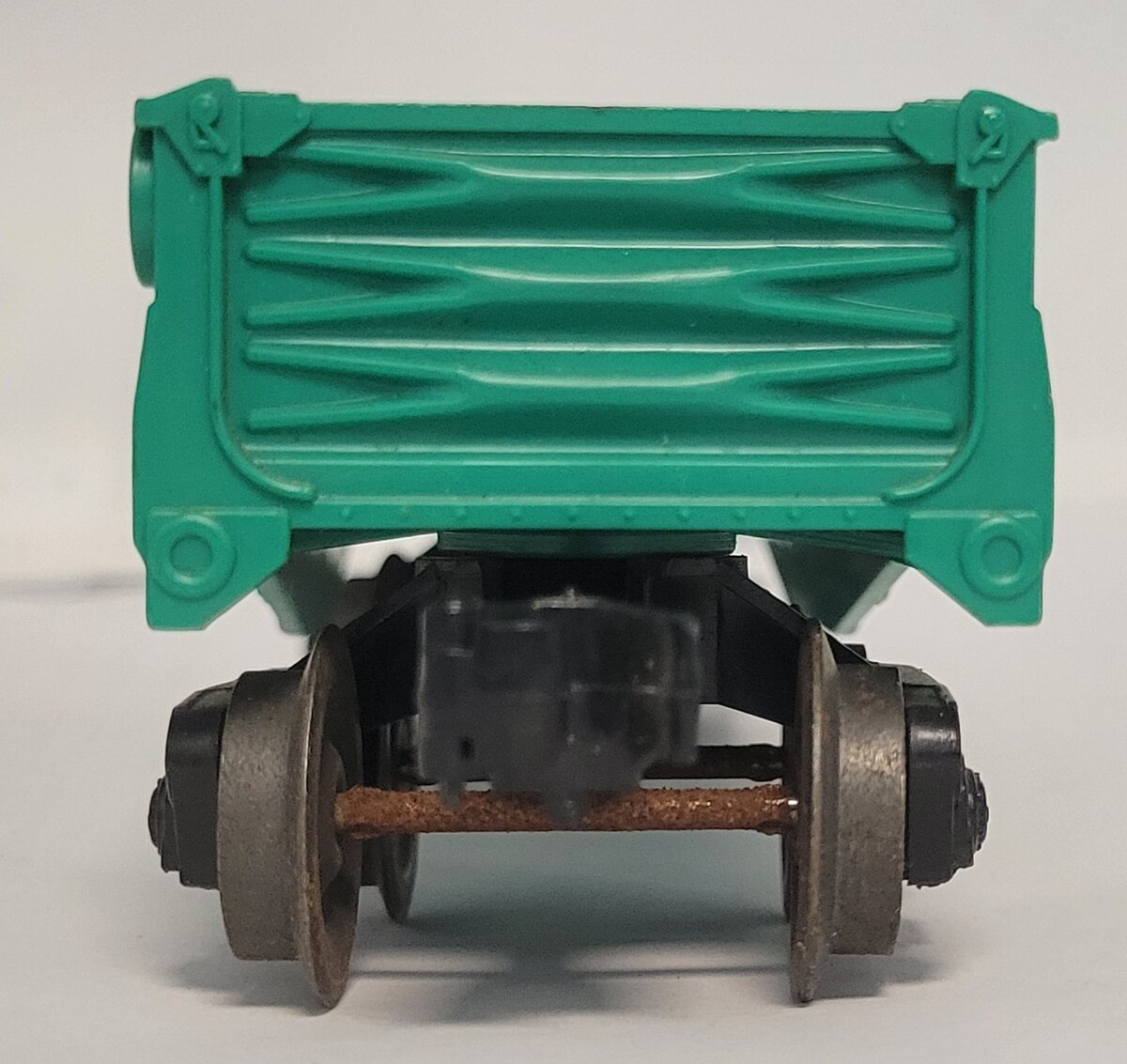 Lionel 6112-86 O Gauge Green Gondola with Trucks & One Broken Coupler #6142