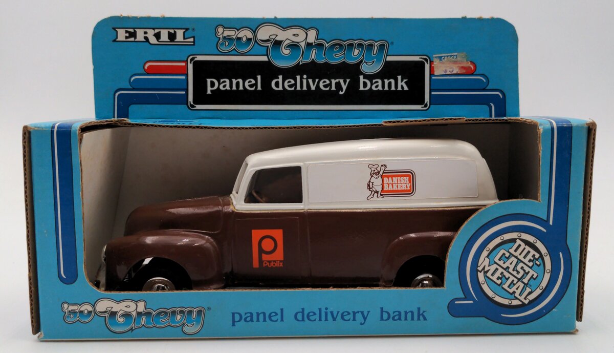 Ertl 2858 1:25 Scale Diecast '50s Chevy Panel Delivery Bank