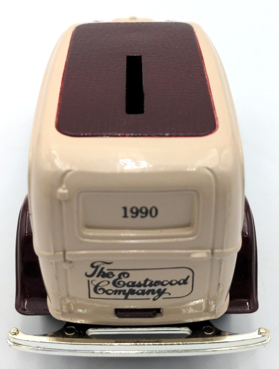 Ertl 9562 1:25 Scale Diecast 1932 Panel Delivery Vehicle Bank