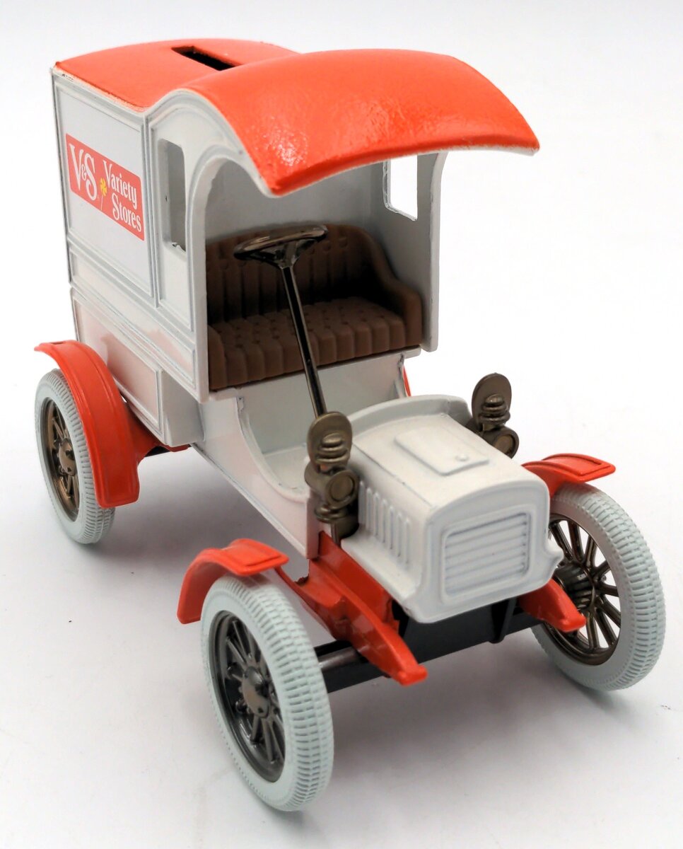 Ertl 9622 1:25 Scale Diecast 1905 Ford Variety Stores Delivery Car Bank