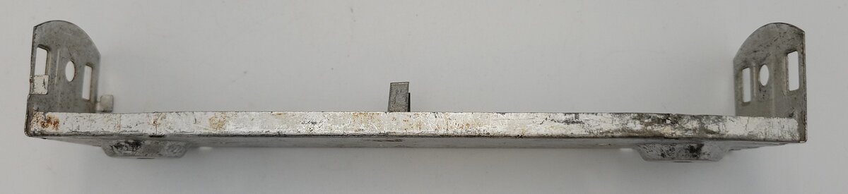 Lionel 2400-11 Passenger Car Frame Assembly without Bulb Brackets