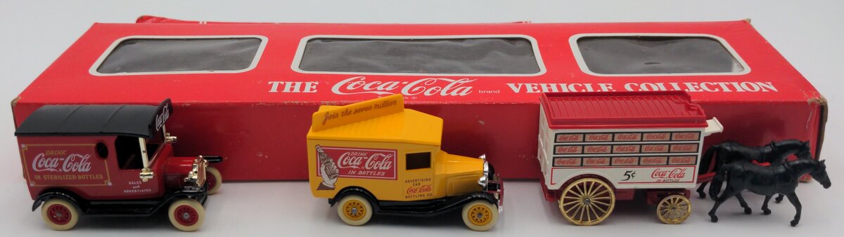 Hartoy G54 1:64 Scale Diecast Coca-Cola Vehicle Collection (Set of 3)