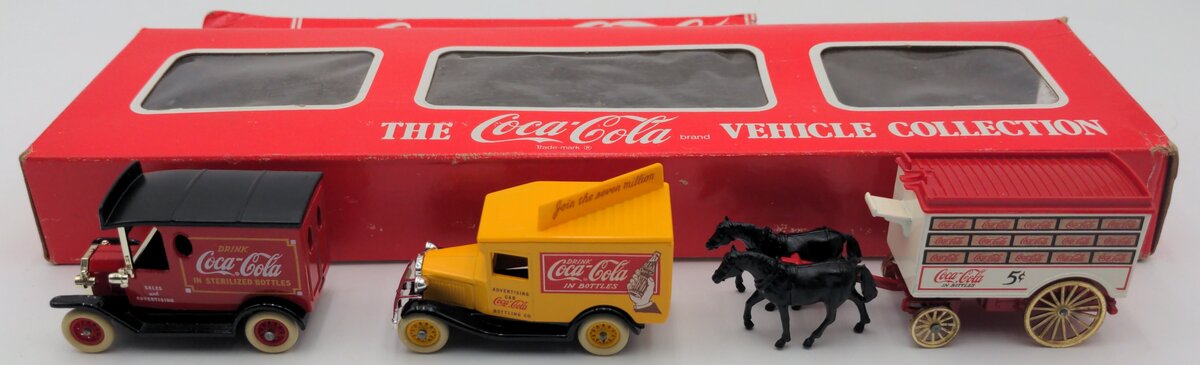 Hartoy G54 1:64 Scale Diecast Coca-Cola Vehicle Collection (Set of 3)