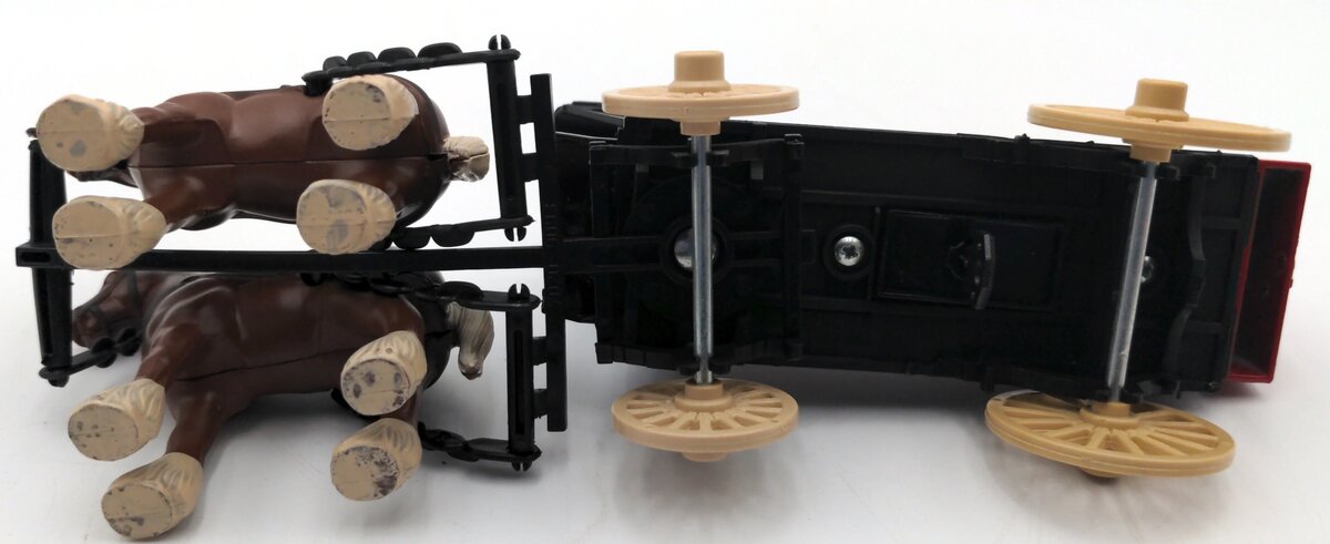Ertl 7624-10EO 1:25 Scale Diecast True Value Hardware Horse & Wagon Coin Bank