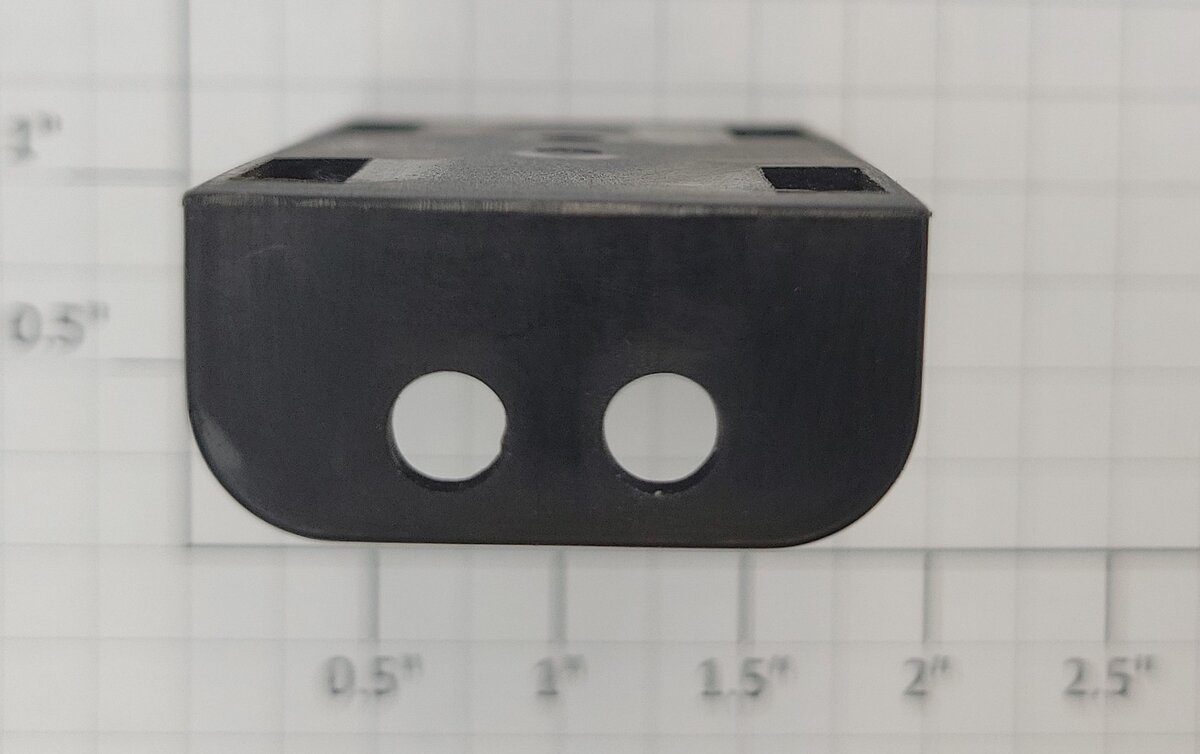 MTH IH-0000396 O Gauge Tender Two AA Battery Pack Holder