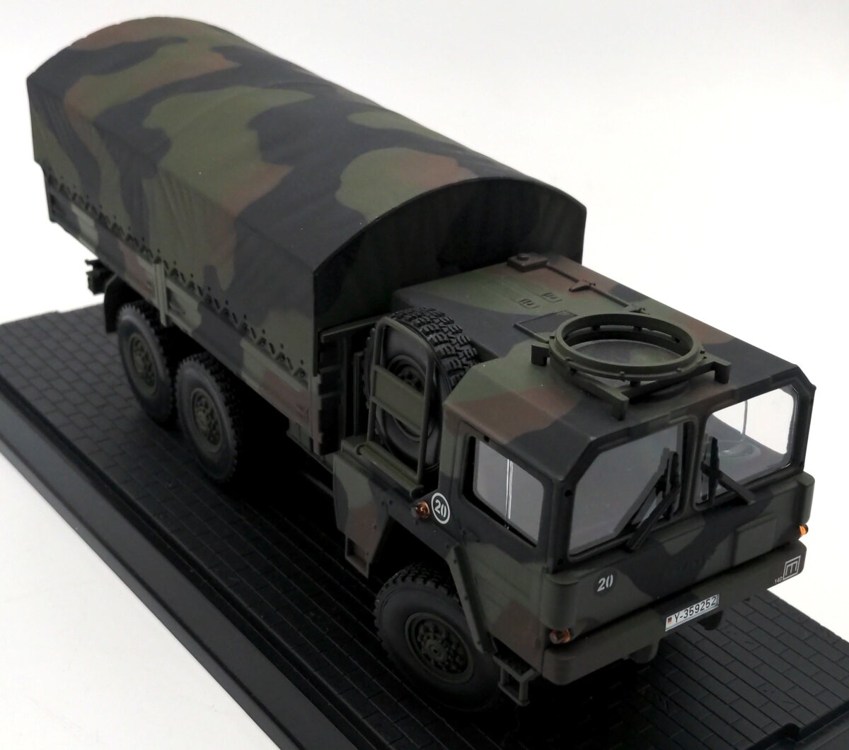 Marklin 18102 1:32 Scale Diecast Spur 1 LKW 7T GL Military