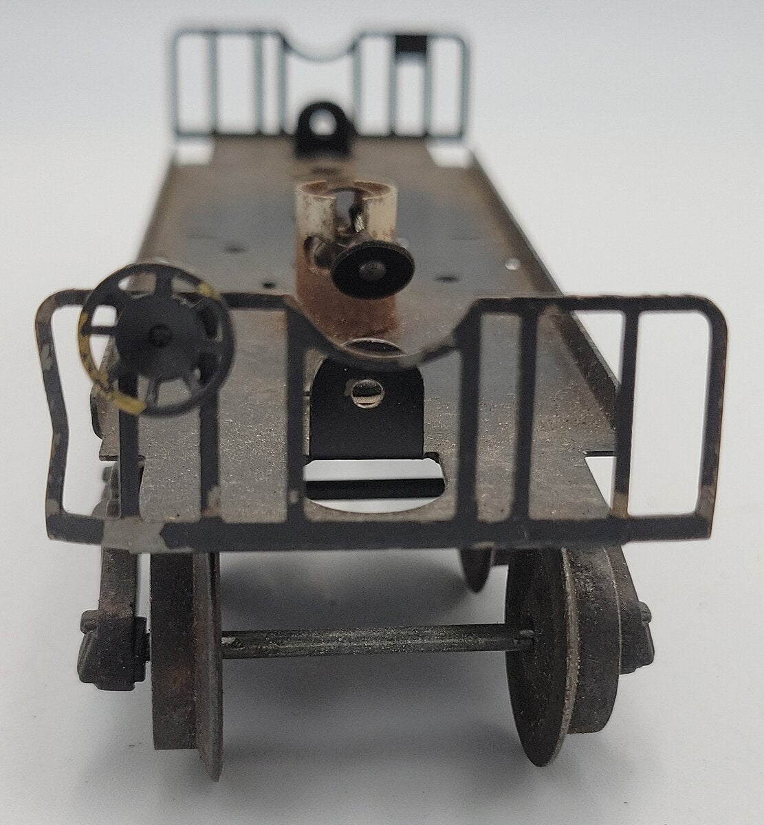 Lionel 6257-11 O Gauge Caboose Frame with Operating Coupler Truck & Lamp Socket
