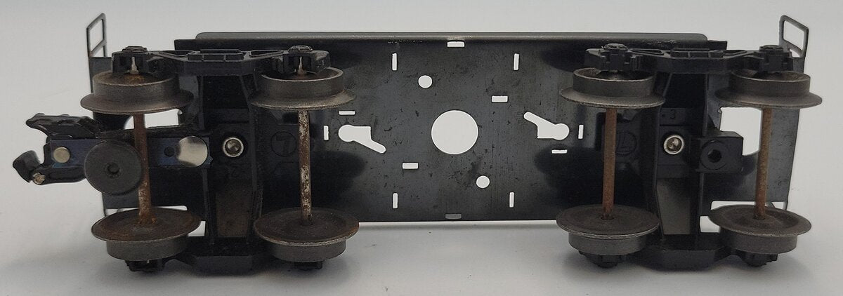 Lionel 6257-11 O Gauge Caboose Frame w/ Modern Operating Coupler Truck