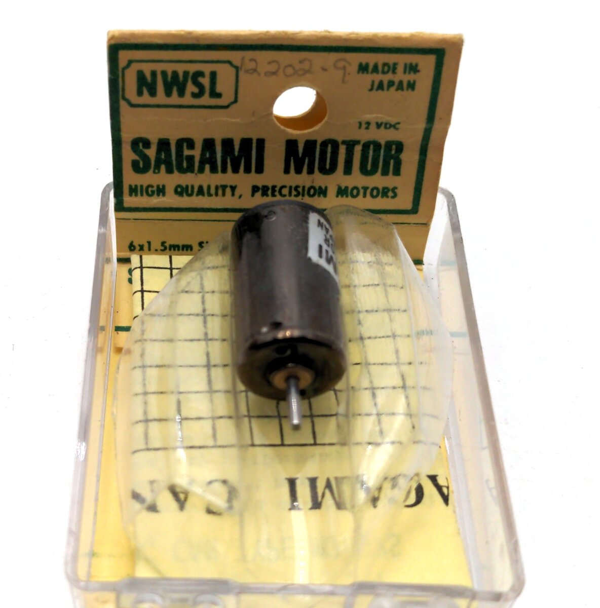 NWSL 12202-9 Sagami Round Can Motor 12 VDC 12 x 20 mm Shaft