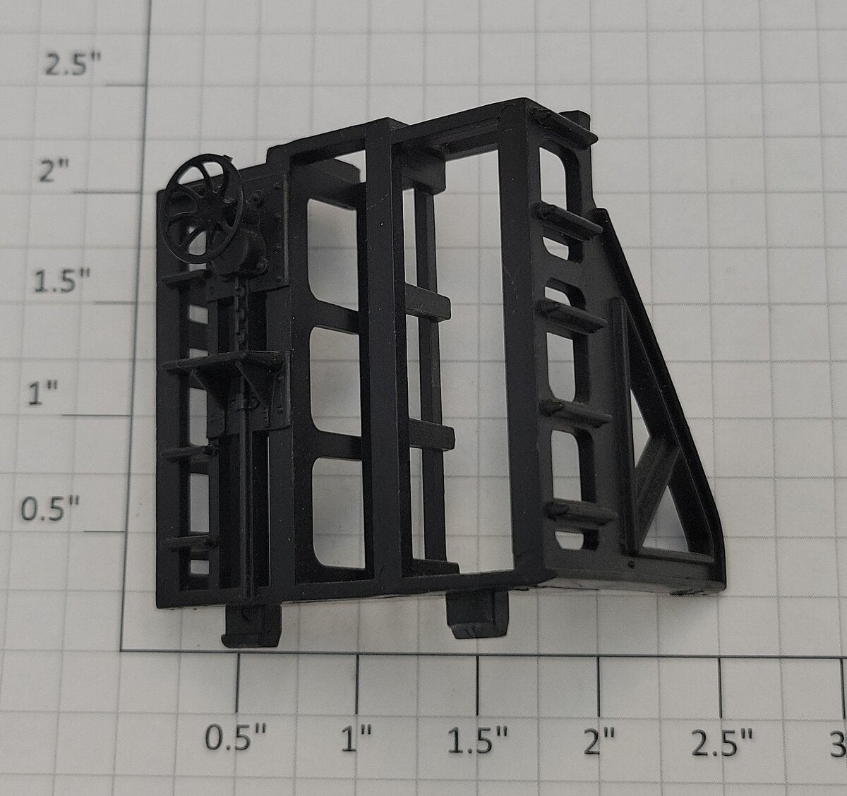 Lionel 6467-6 O Gauge Black Liquefied Gas Flatcar Bulkhead with Brake Wheel