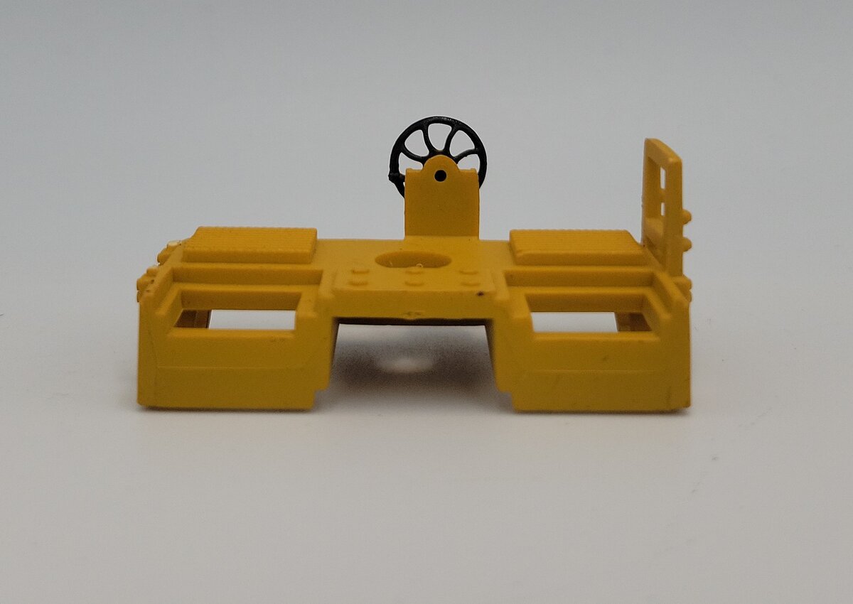 Lionel 6322-60 Yellow Intermodal End Platform with Brake Wheel