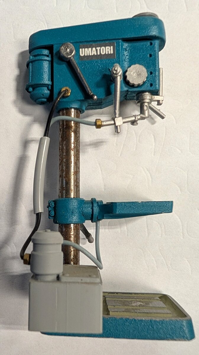 Sword Models 1:50 Pewter Miniature Benchtop Drill Press (Teal Blue)