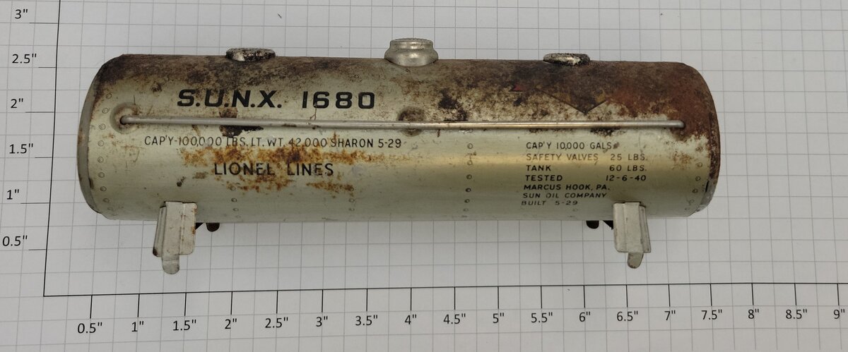 Lionel 1680-1 O Gauge Prewar Sunoco Tinplate Oil Tank Car Shell with Trim #1680