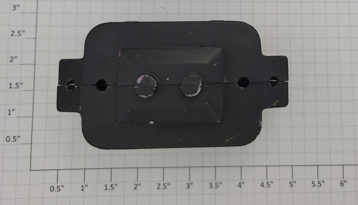 Lionel 6518-11 O Gauge Matte Black Transformer Load w/ Insulators, Screws & Nuts