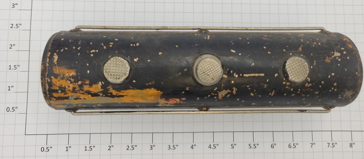 Lionel 1680-2 Repainted Prewar Shell Tinplate Tank Car Shell w/ Trim #1680