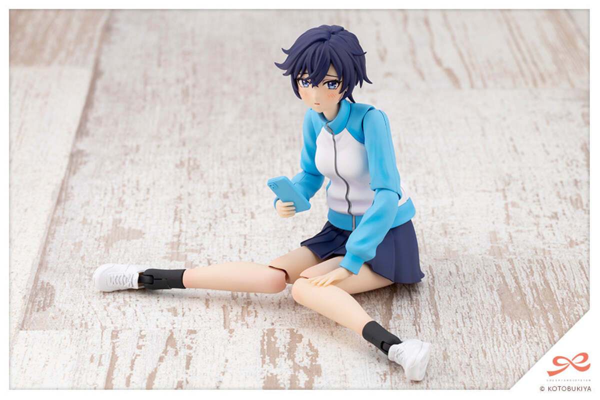 Kotobukiya JK035 1:10 Rui Saotome (Touou High School Tracksuit) Model Kit