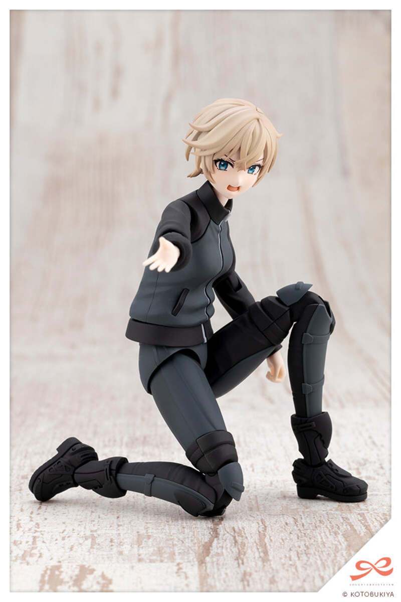Kotobukiya JK088 1:10 Rui Saotome (Touou High School Tracksuit) Model Kit