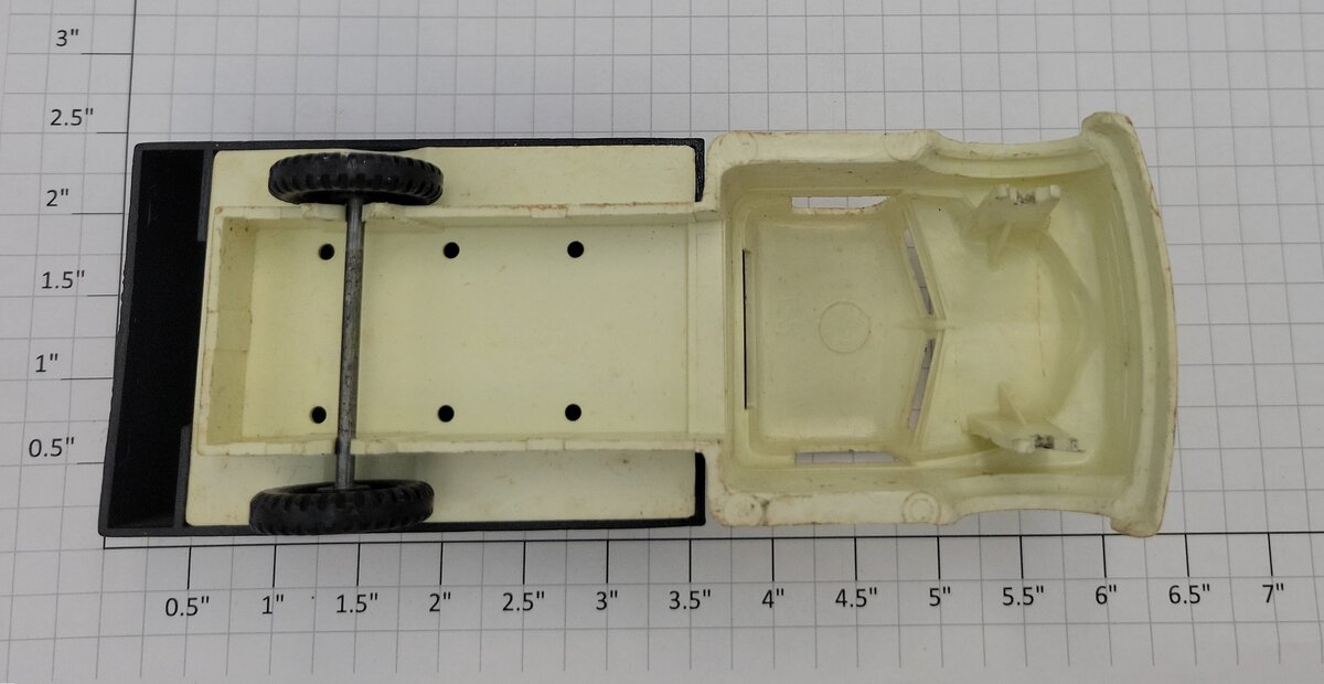Lionel 6151-10 O Gauge "Lionel Ranch" Black & White Range Patrol Truck