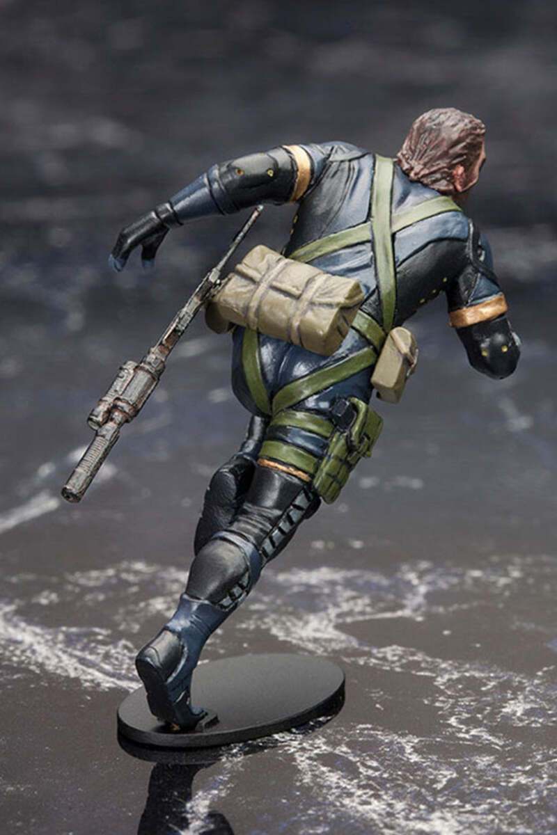 Kotobukiya KP321R 1:35 Metal Gear Solid V Ground Zeroes Figure Kit (Set of 7)
