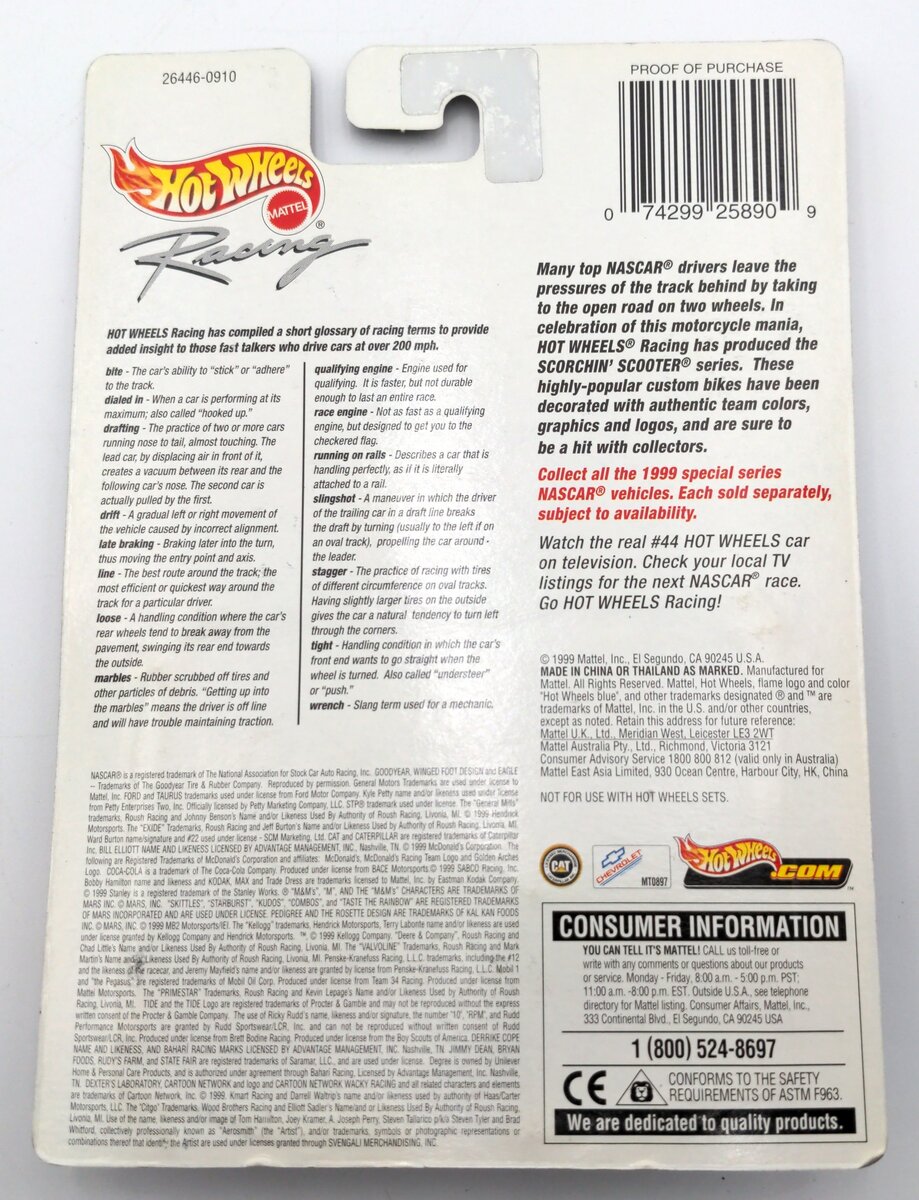 Mattel 26446 1:64 Diecast Hot Wheels Scorchin' Scooter Series CAT Motorcycle