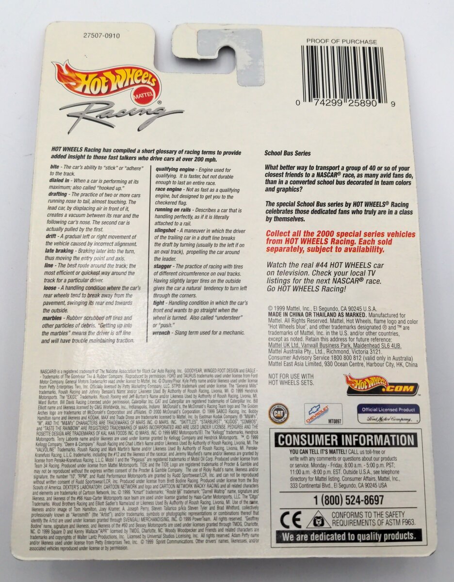 Mattel 27507 1:64 Scale Diecast Hot Wheels School Bus Series CAT School Bus