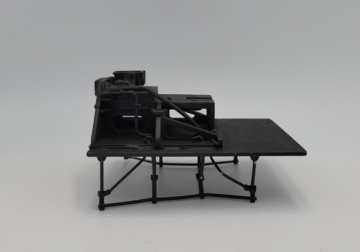 Acme 0804-10 O Gauge Brass Painted Black Platform with Handrails