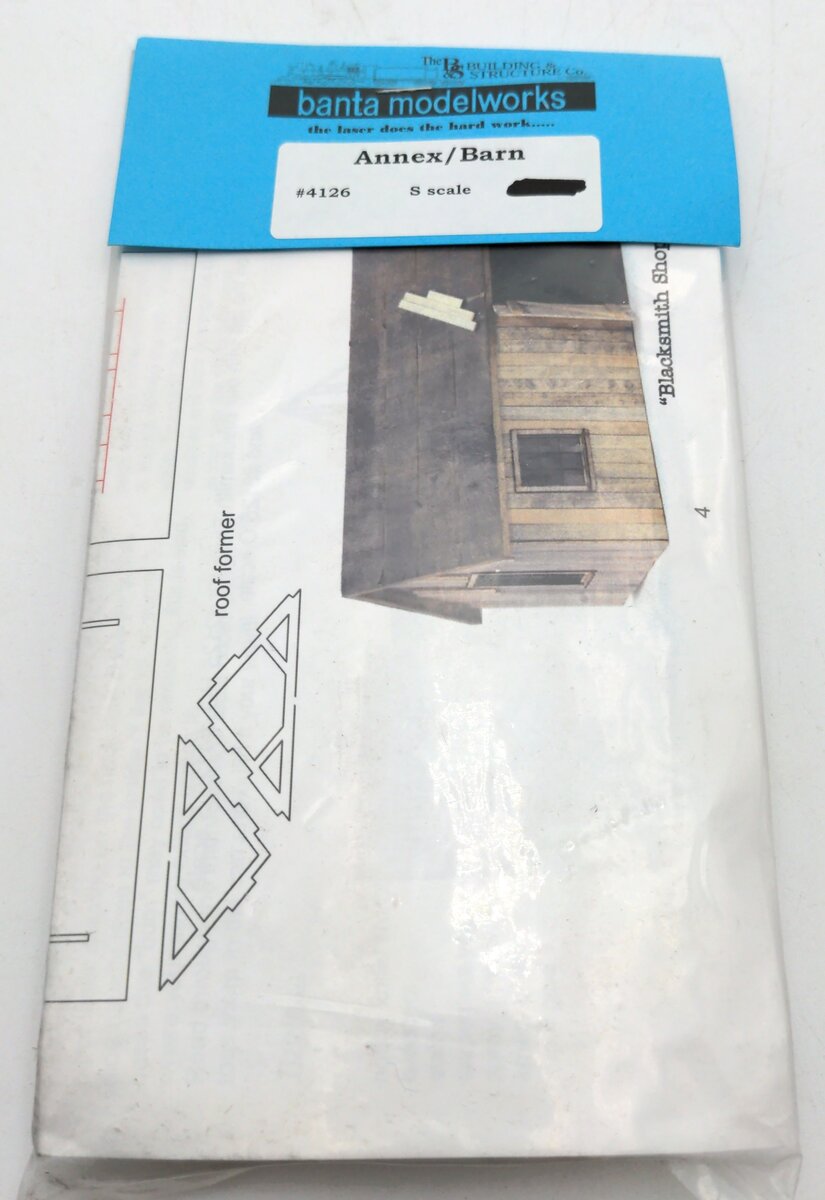 The Building & Structure 4126 S Scale Annex/Barn Building Kit