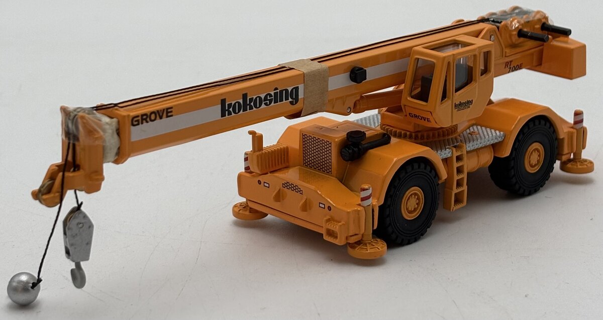 NZG 530/11 1:87 Scale Kokosing Grove RT 700 E Mobile Crane Diecast LN