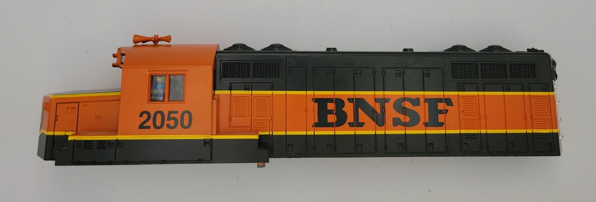 Lionel 82171-3  BNSF LionChief Plus GP20 Diesel Locomotive Shell with Trim #2050