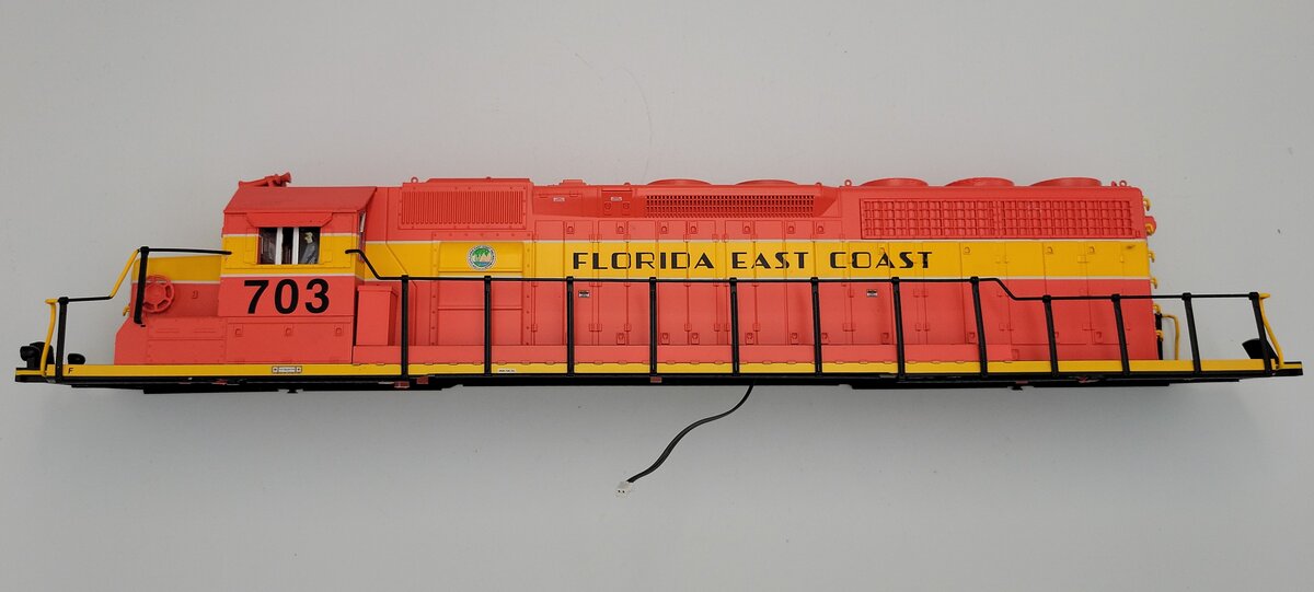 Lionel 1933091-2  F-E-C Legacy SD40-2 Diesel Locomotive Shell #703