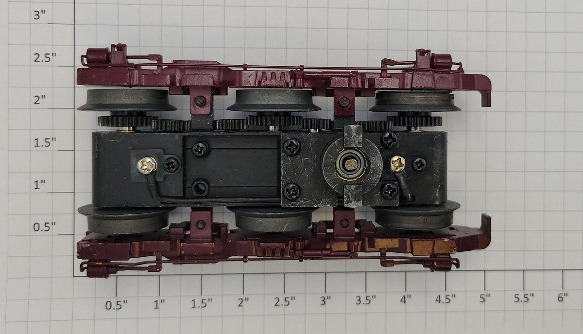 Lionel 38942-775 O Diecast Maroon ES44AC UP 6-Wheel Front Powered Truck