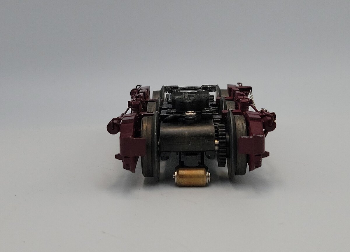 Lionel 38942-765 O Gauge Diecast Maroon ES44AC 6-Wheel Rear Power Truck w/ Chain