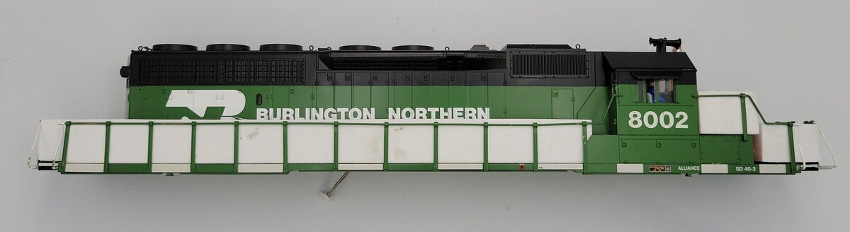 Lionel 1933082-2 O Gauge Burlington & Northern Diesel Locomotive Shell #8002
