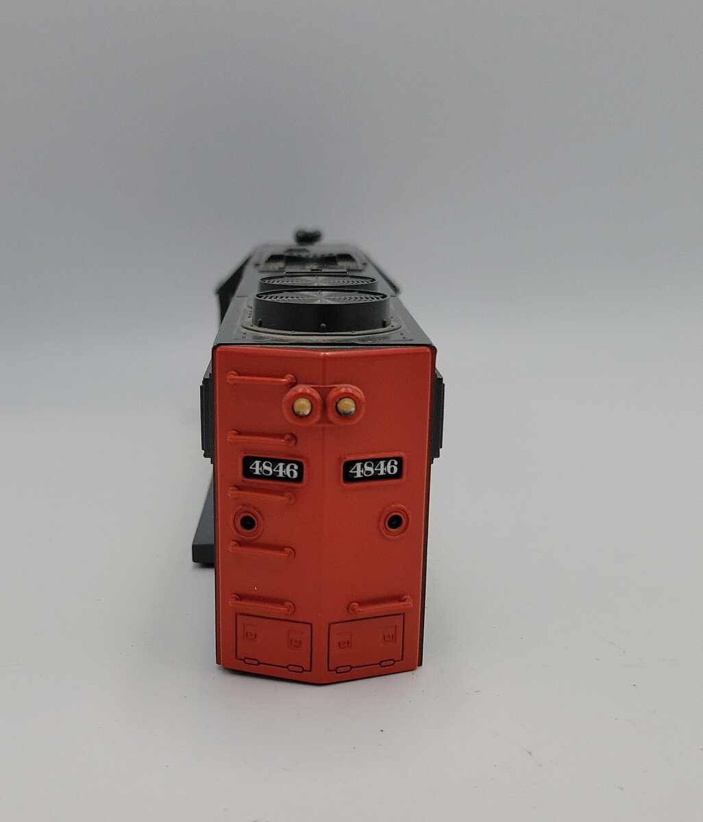 Lionel 82827-3 Southern Pacific Lionchief Plus GP-38 Diesel Body Shell #4846