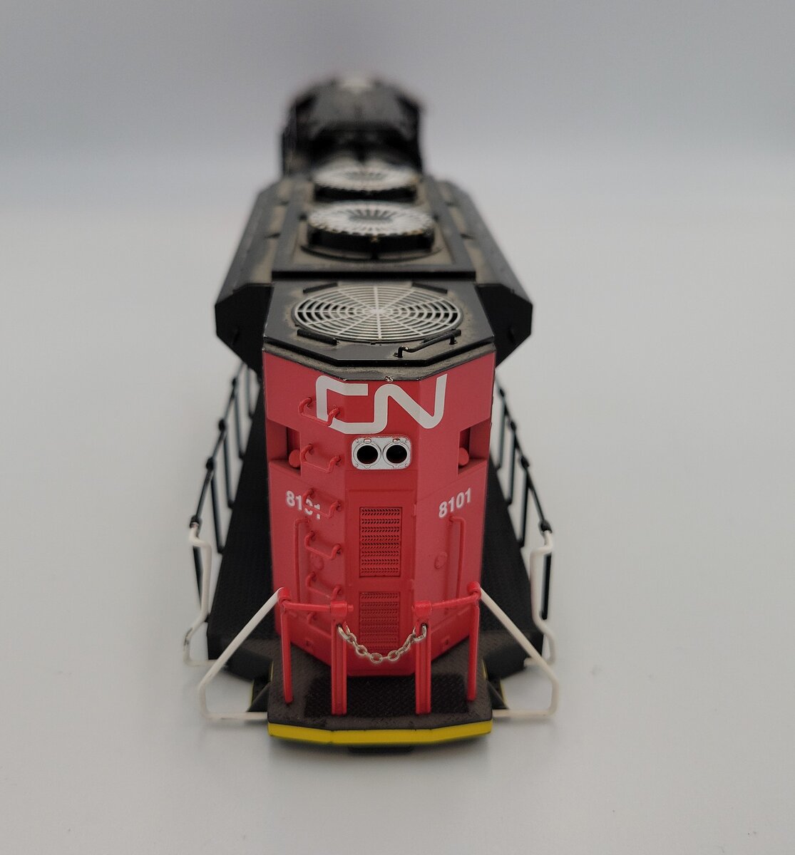 Lionel 85048-1 Canadian National SD70ACe Diesel Locomotive Body Shell #8101