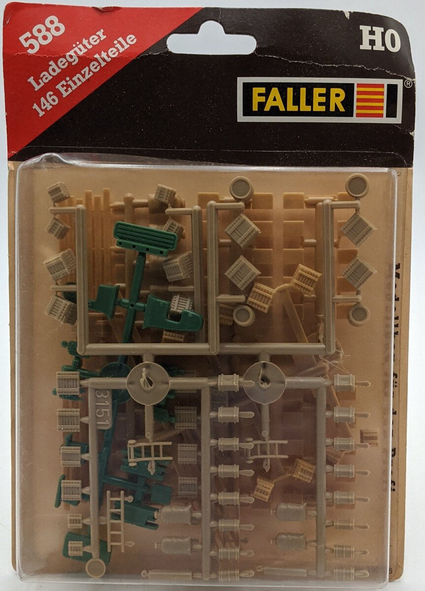 Faller 588 HO Scale Merchandise Freight Loaders Model Kit