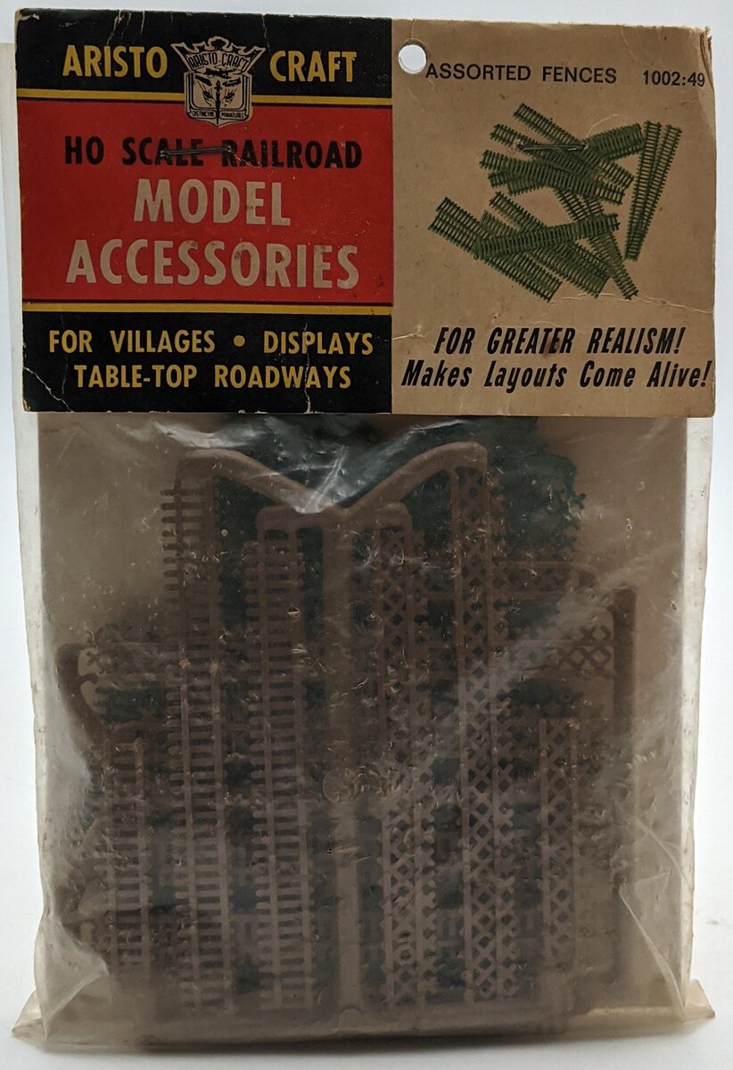 Aristo-Craft 1002/49 HO Scale Assorted Fences