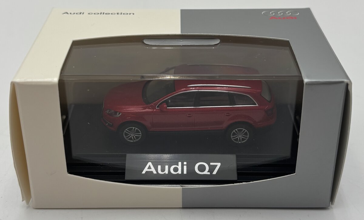 Wiking HO Red Audi Q7