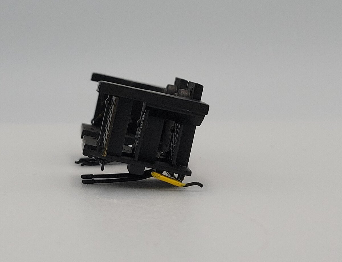 Lionel 28316-652 O Gauge SD70Ace Black Rear Diesel Locomotive Pilot