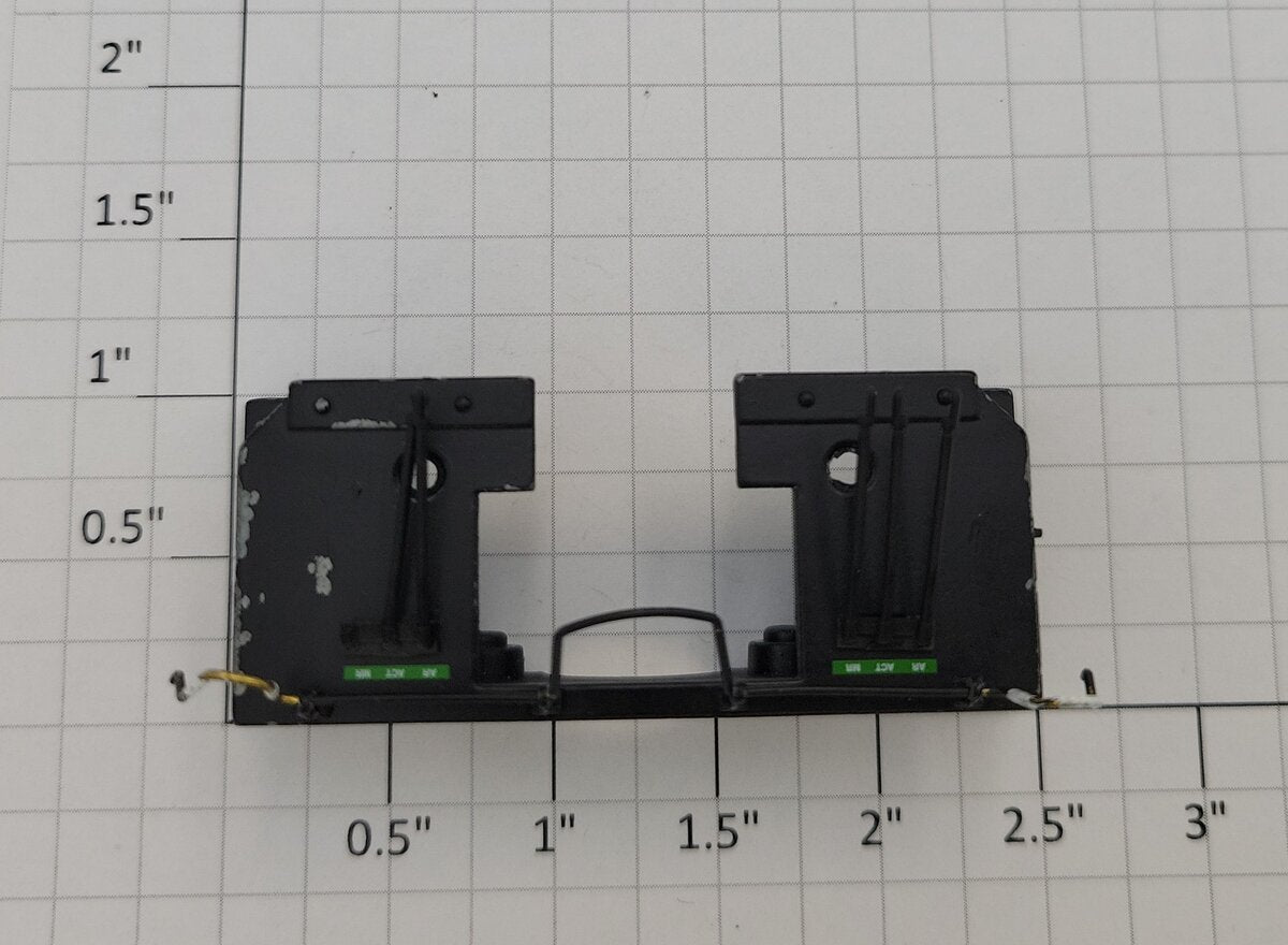 Lionel 34619-651 O Gauge Diecast SD70ACe Black/White Diesel Loco Front Pilot