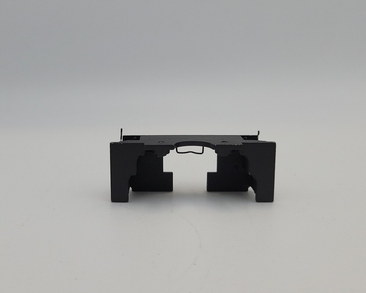 Lionel 28302-652 O Gauge SD70ACe BNSF Diecast Black / White Rear Pilot #9380