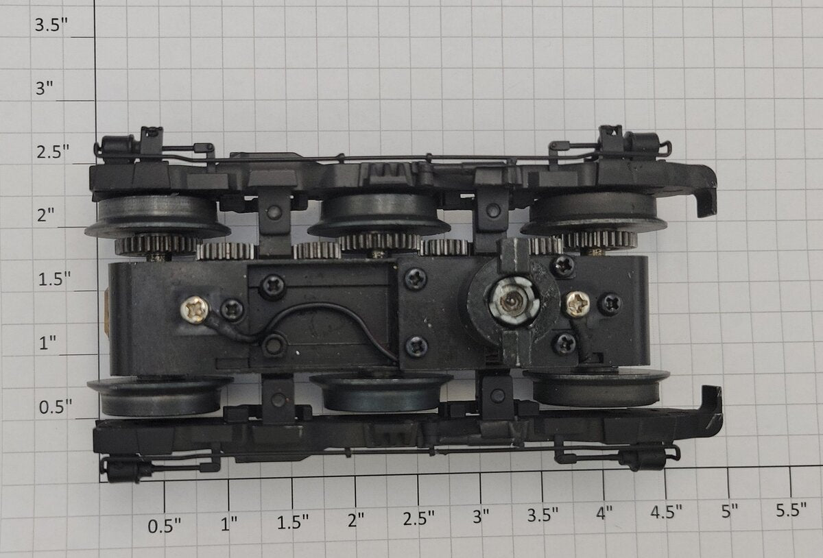 Lionel 28347-772 O Gauge Diecast Es44AC 6-Wheel Flat Black Front Powered Truck