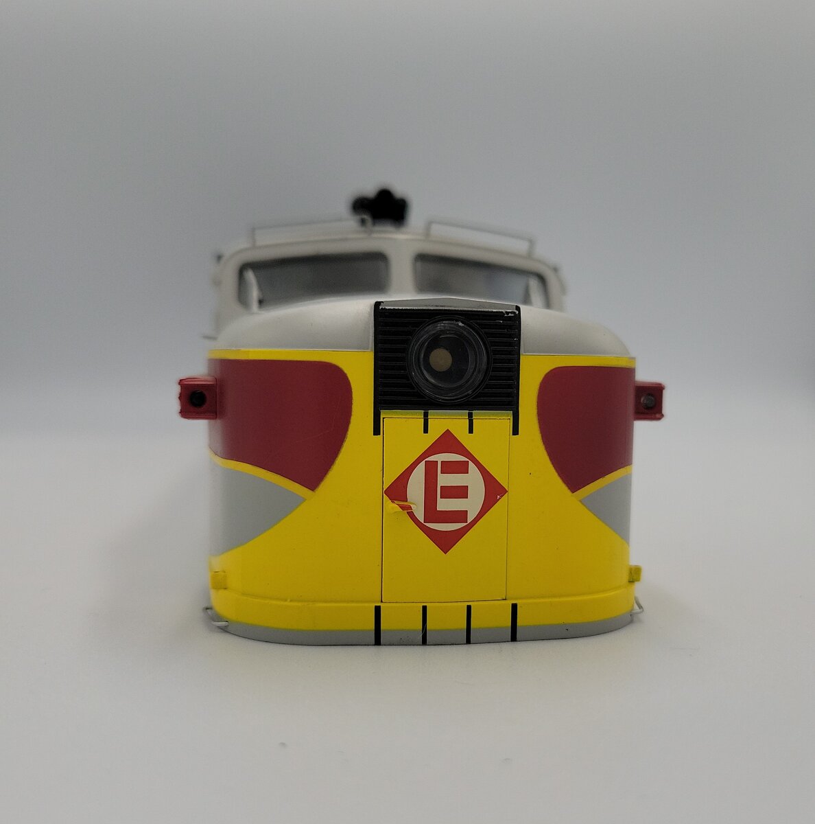 Lionel 2133382-1 Erie Lackawanna Legacy Diesel Locomotive Body Shell #863