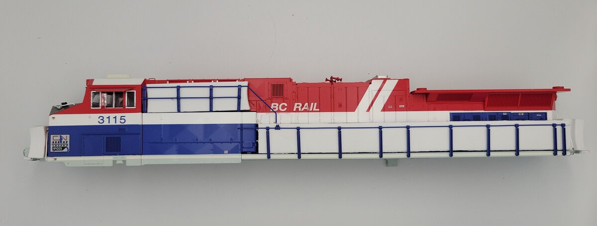 Lionel 3115-2 BTO BC Rail Heritage ES44AC Diesel Locomotive Shell #3115