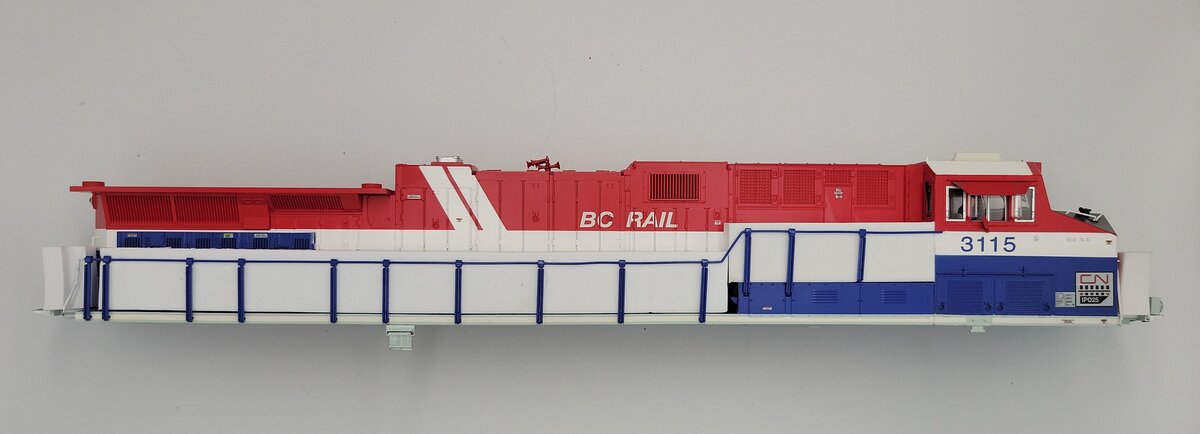 Lionel 3115-2 BTO BC Rail Heritage ES44AC Diesel Locomotive Shell #3115