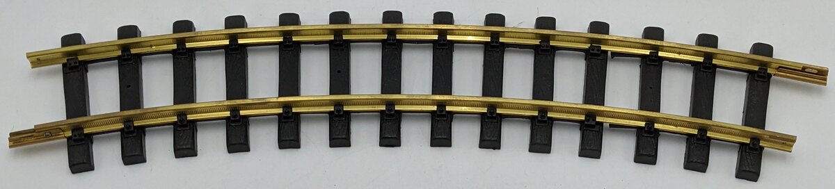 Aristo-Craft 11500 G Euro Brass 5 Ft. Diameter Curved Track Section (Single)